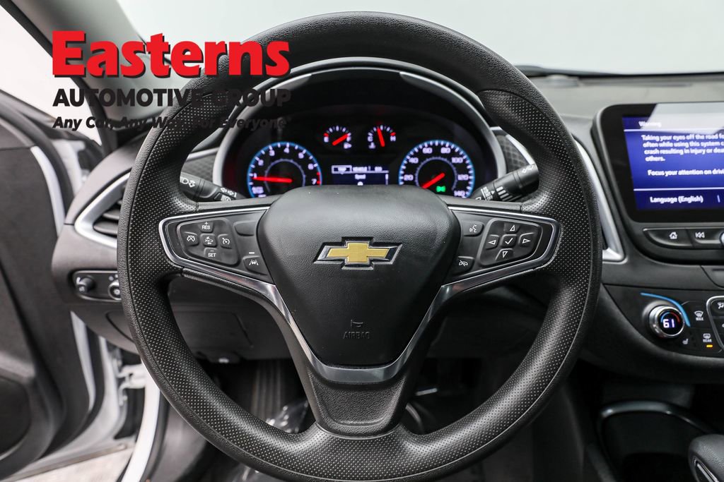 Used 2023 Chevrolet Malibu LT image 10