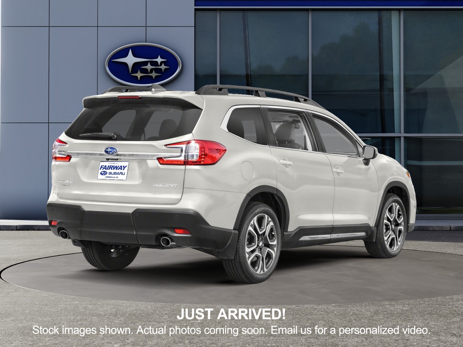 Used 2023 Subaru Ascent Limited w/ Technology Package AWD/4WD image 2