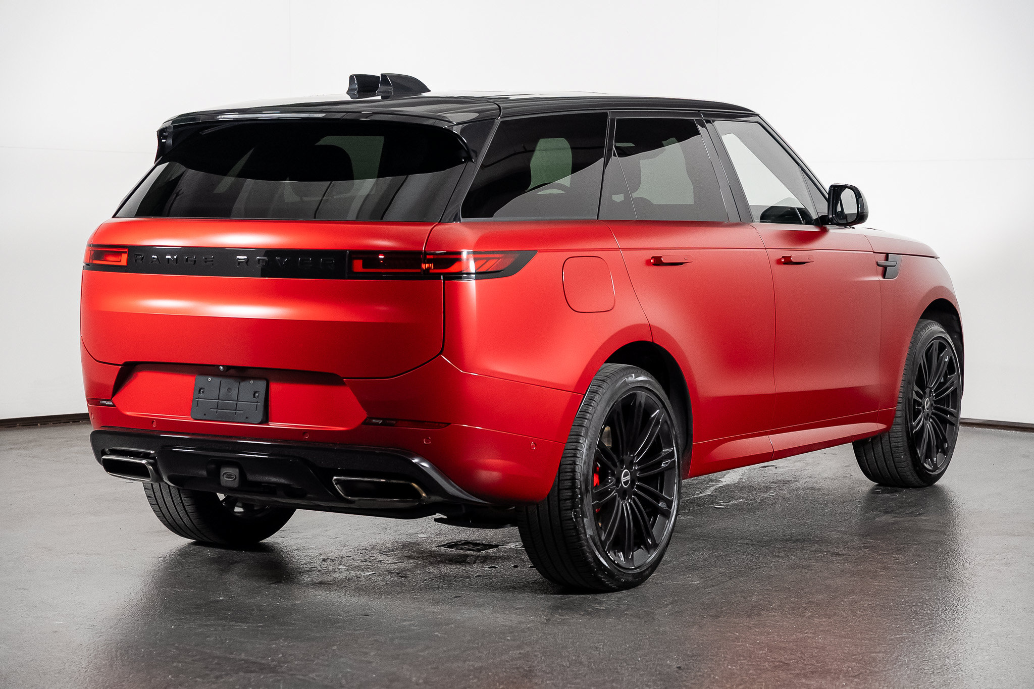 Used 2024 Land Rover Range Rover Sport Dynamic SE AWD/4WD image 27