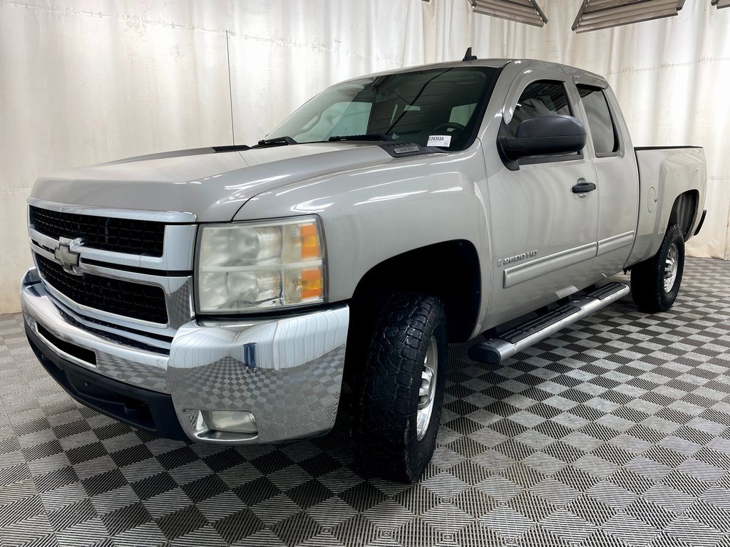Used 2009 Chevrolet Silverado 2500 LT w/ Exterior Plus Package image 10