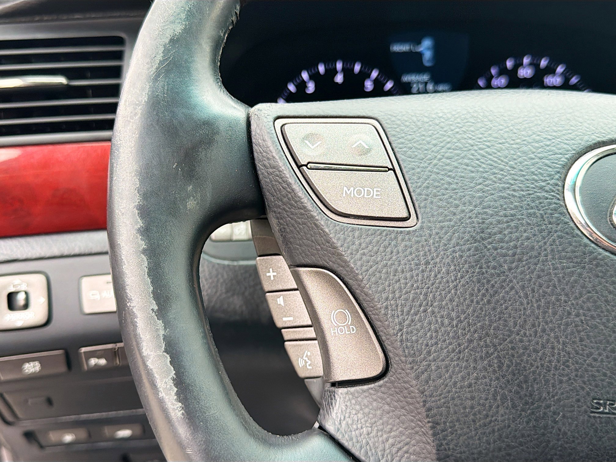 Used 2009 Lexus LS 460 460 w/ Comfort Pkg image 35