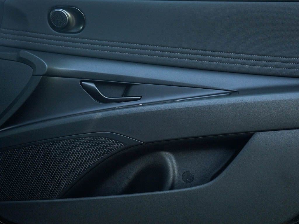 New 2026 Hyundai Elantra SEL Sport Premium w/ Cargo Package FWD image 8