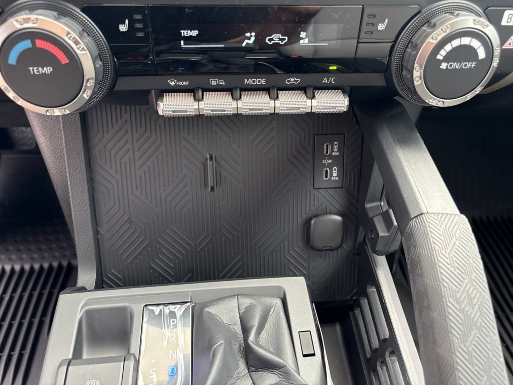 Used 2026 Toyota Tacoma SR5 AWD/4WD image 26