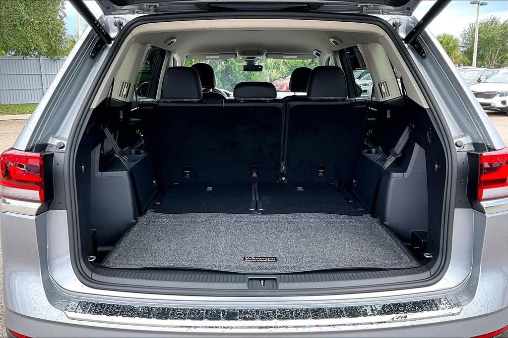 Certified 2026 Volkswagen Atlas SE w/ Black Wheel Package AWD/4WD image 15