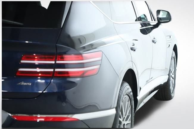 Used 2025 Genesis GV80 2.5T Standard image 46