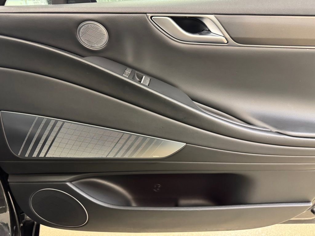 Used 2023 Genesis G80 2.5T w/ Sport Prestige Package image 30
