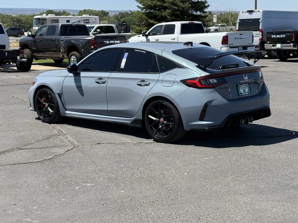 Used 2023 Honda Civic Type R image 6