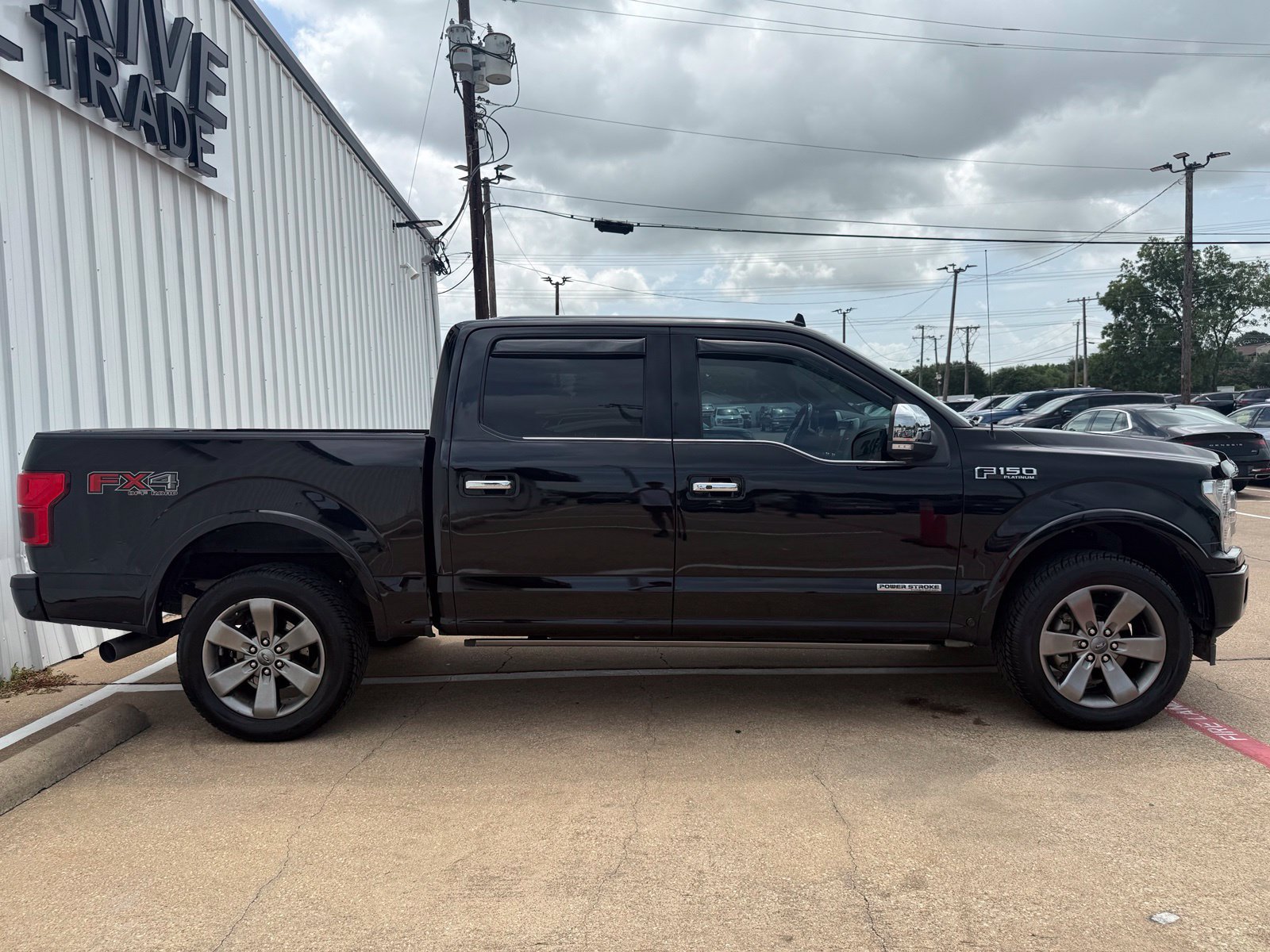 Used 2019 Ford F150 Platinum w/ Equipment Group 701A Luxury AWD/4WD image 8