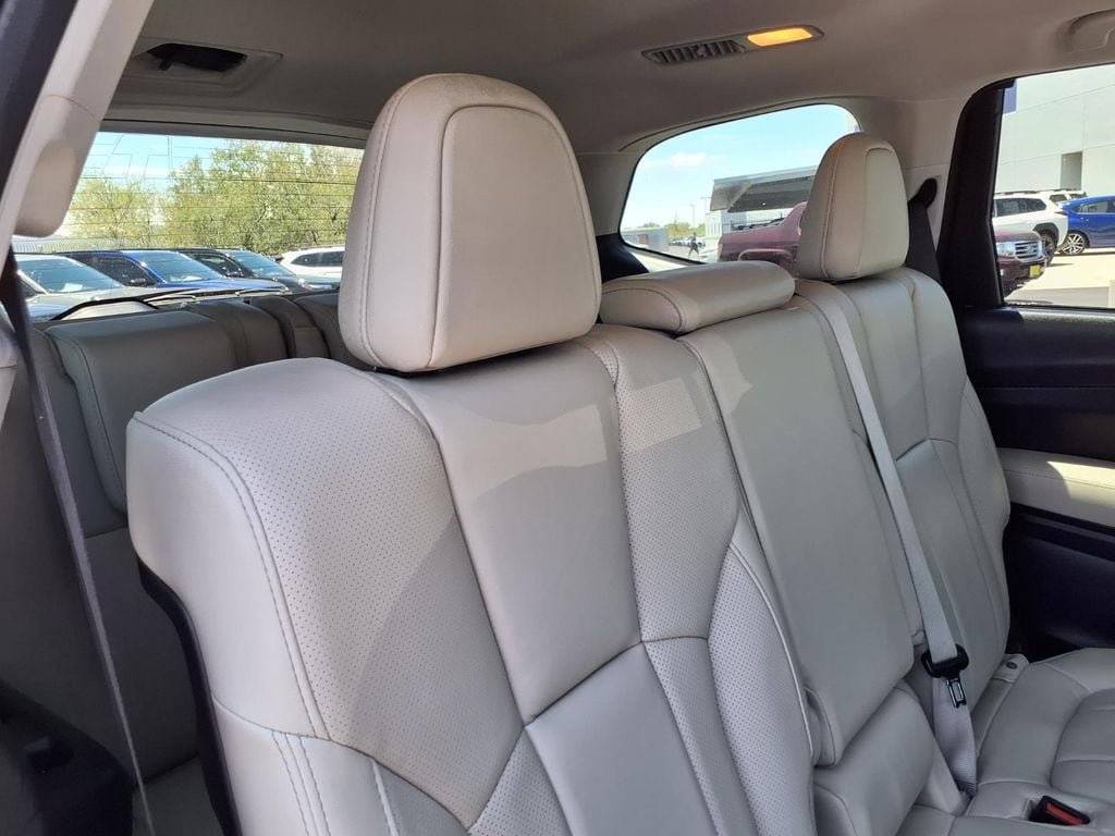 Certified 2022 Subaru Ascent Limited AWD/4WD image 22