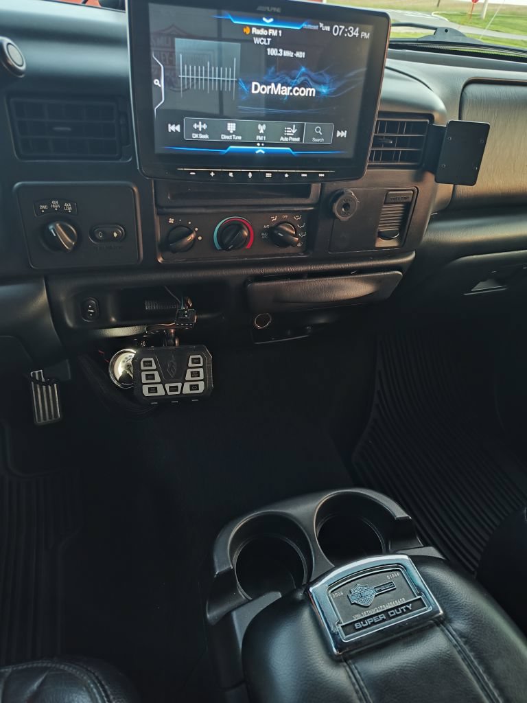 Used 2004 Ford F250 4x4 Crew Cab Super Duty image 8