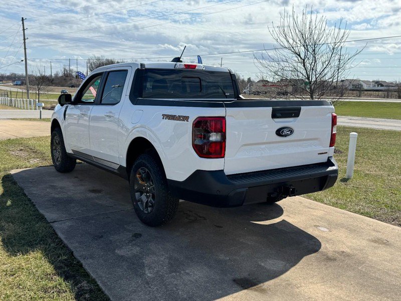 New 2026 Ford Maverick Tremor image 5