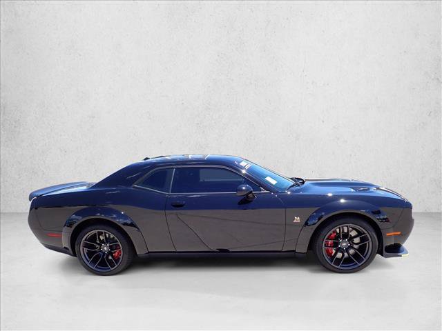 Used 2021 Dodge Challenger R/T Scat Pack RWD image 5