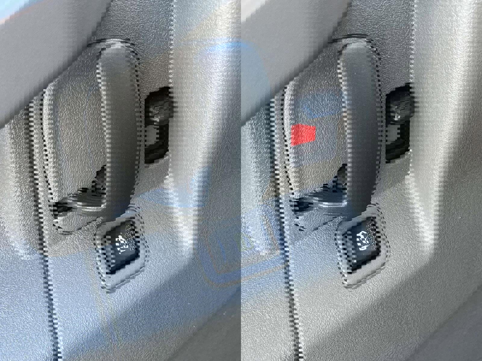 Used 2024 Chevrolet Express 2500 w/ Driver Convenience Package image 17