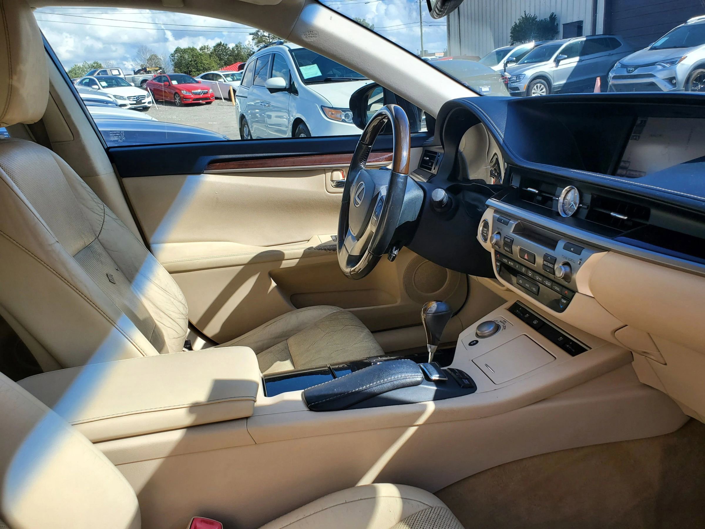 Used 2013 Lexus ES 350 w/ Luxury Pkg image 36