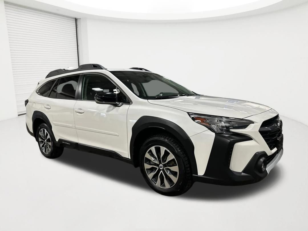 Used 2023 Subaru Outback Limited XT AWD/4WD image 3