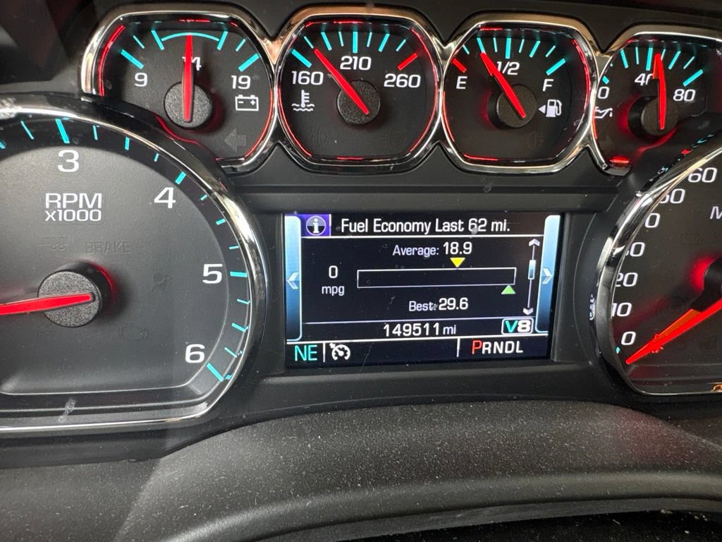 Used 2018 Chevrolet Suburban LT AWD/4WD image 24