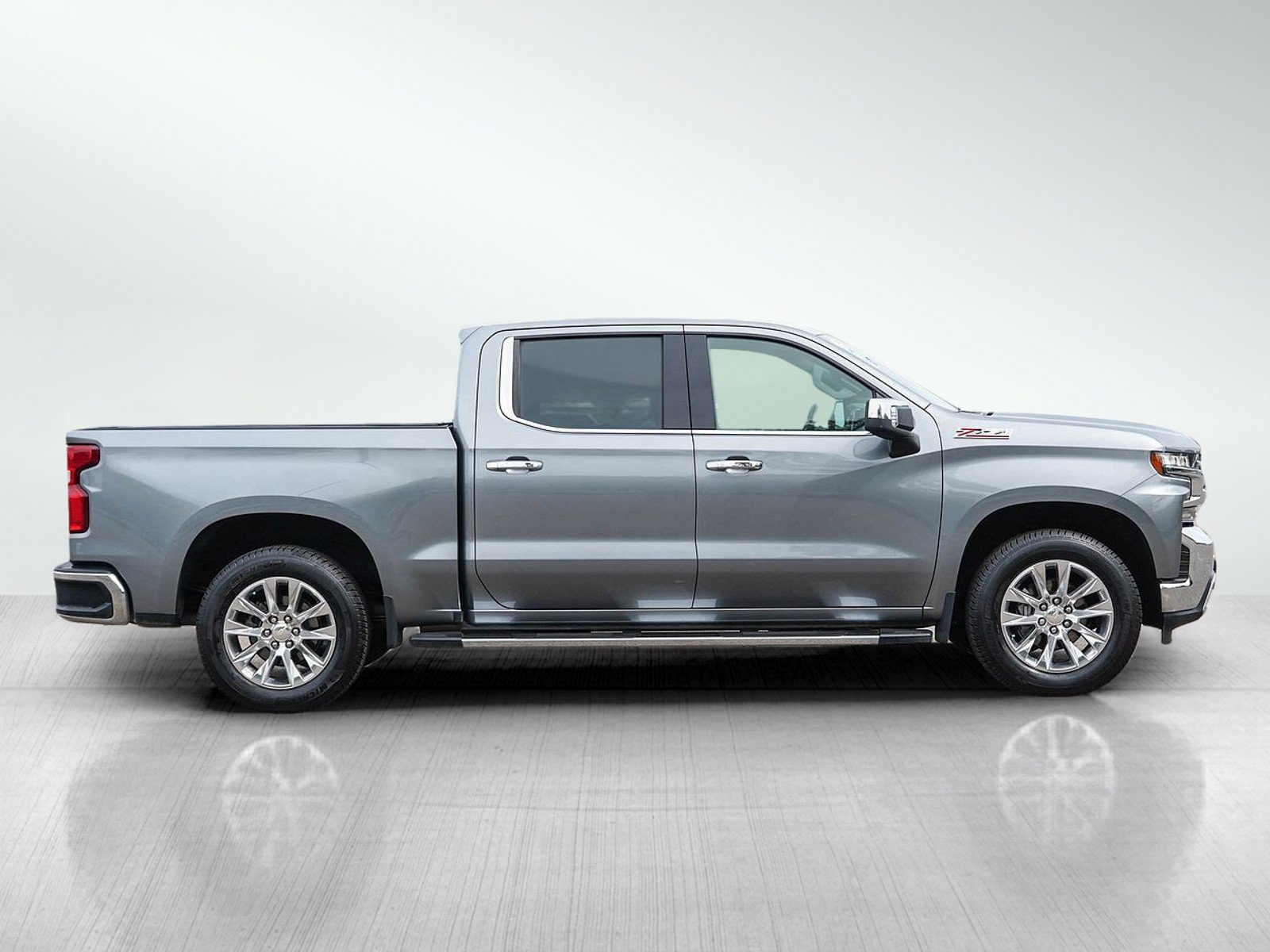 Used 2020 Chevrolet Silverado 1500 LTZ w/ LTZ Premium Package AWD/4WD image 6