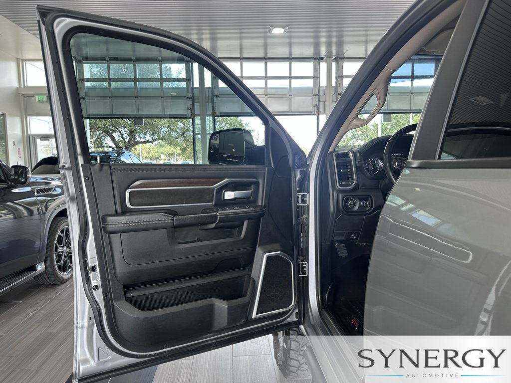 Used 2022 RAM 2500 Laramie AWD/4WD image 19