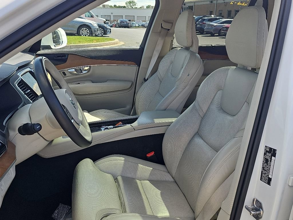 Used 2020 Volvo XC90 T6 Inscription AWD/4WD image 3