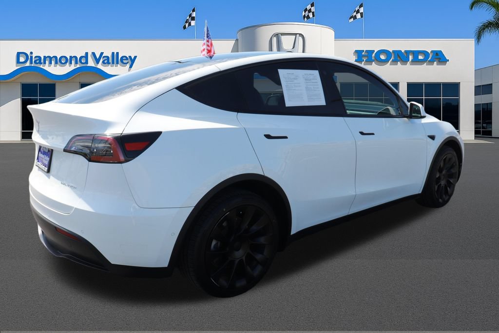 Used 2021 Tesla Model Y Long Range AWD/4WD image 7