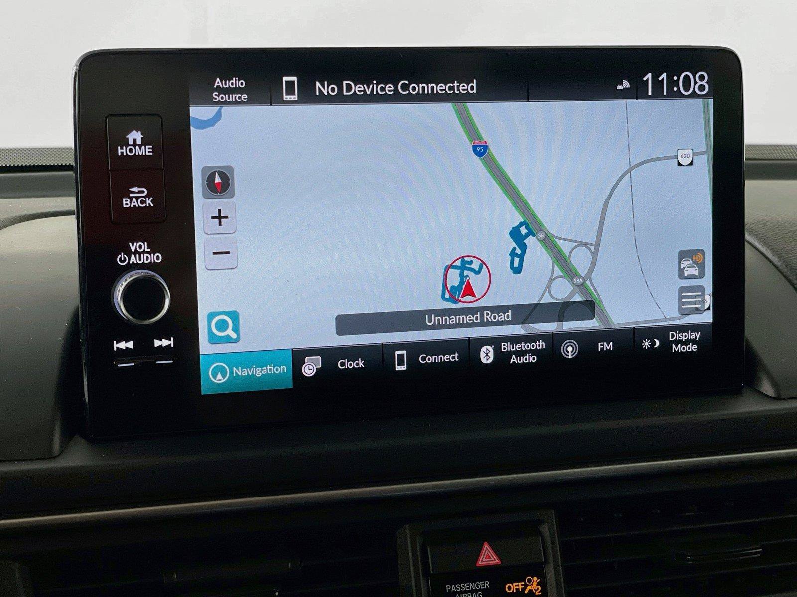 Certified 2023 Honda Pilot Touring image 18
