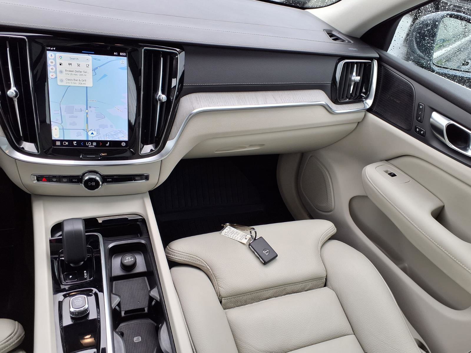 Used 2023 Volvo S60 B5 Ultimate w/ Climate Package FWD image 3