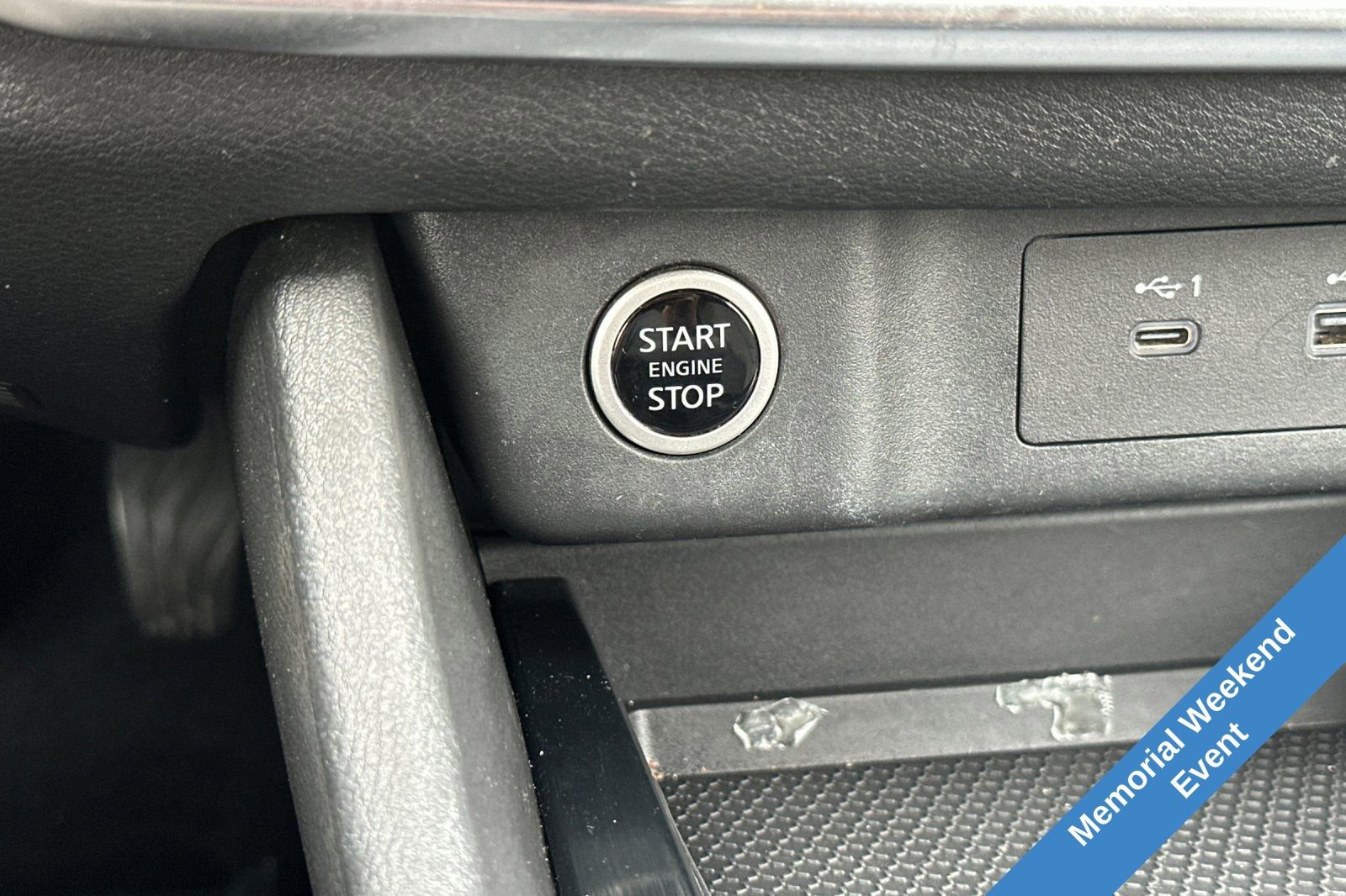 Used 2023 Nissan Rogue SV FWD image 26