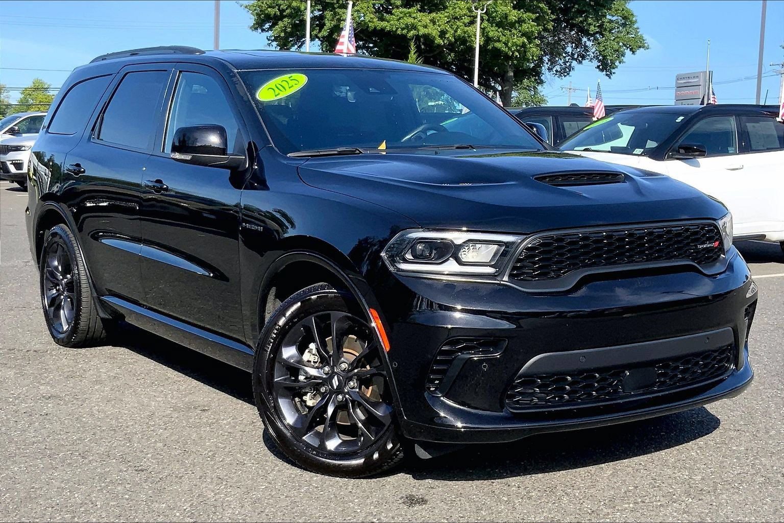 Certified 2025 Dodge Durango R/T AWD/4WD image 2