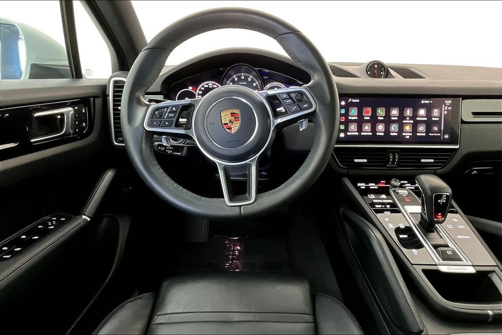 Used 2023 Porsche Cayenne image 7