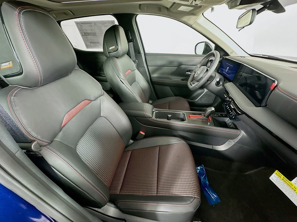 New 2026 Nissan Kicks SR w/ SR Premium Package image 35