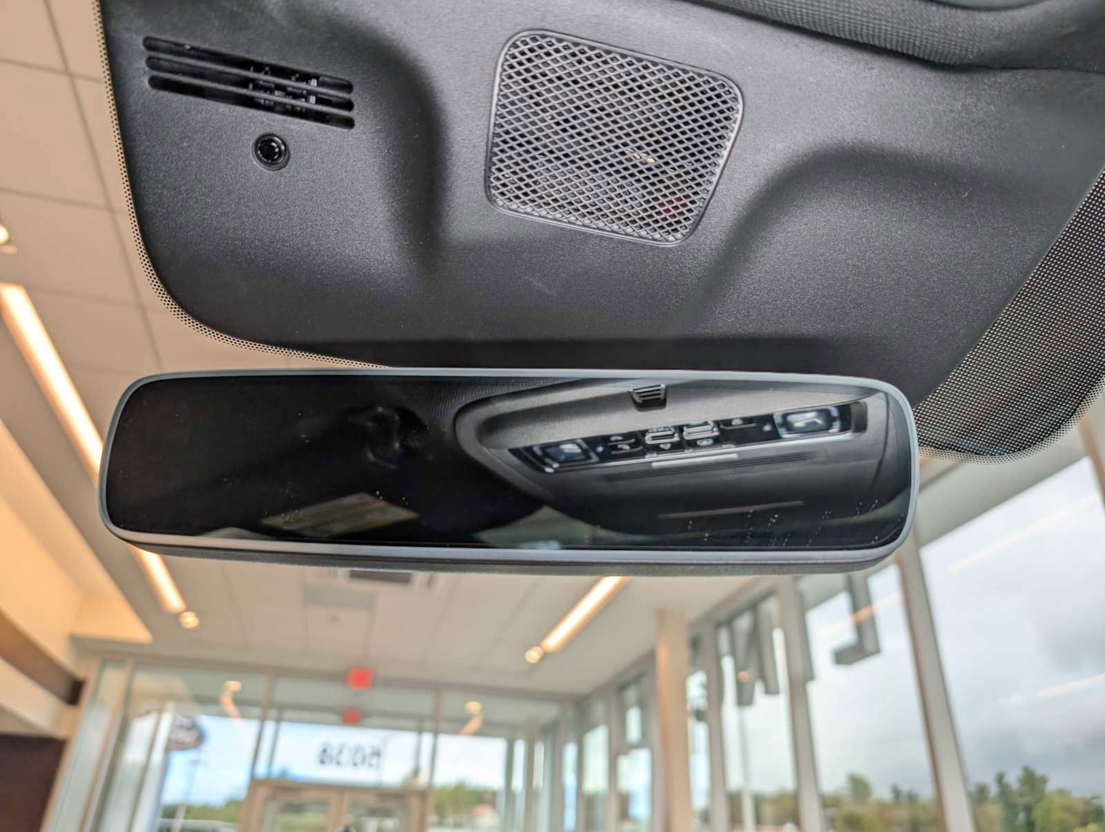 New 2025 Lincoln Navigator Reserve w/ Jet Appearance Package image 25