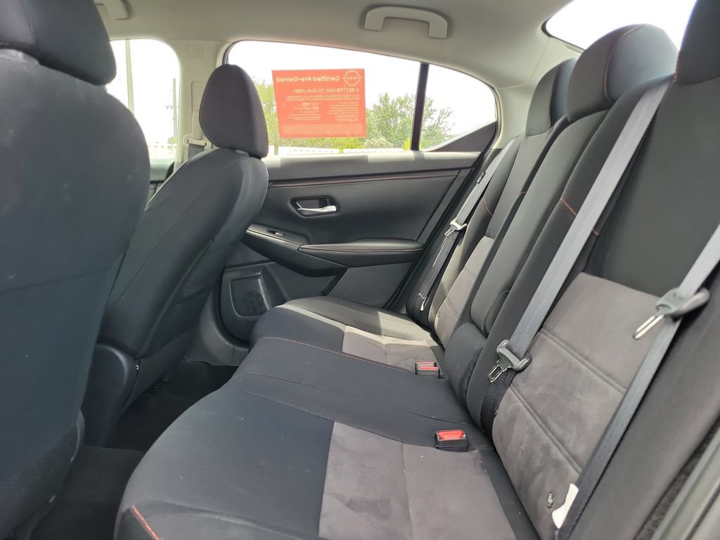 Certified 2024 Nissan Sentra SR FWD image 18