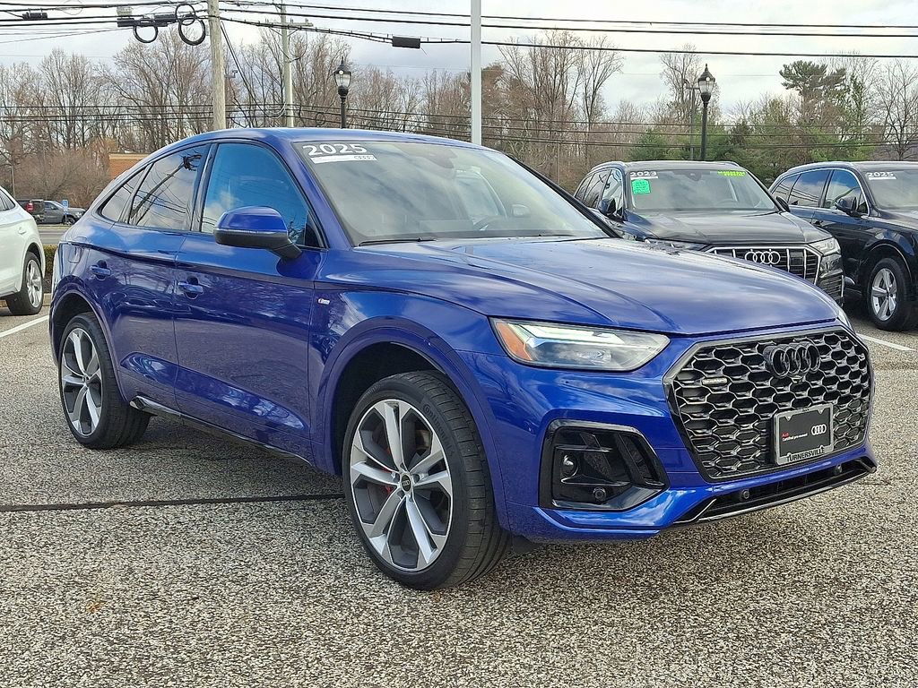 Certified 2025 Audi Q5 2.0T Premium Plus w/ Premium Plus Package image 3