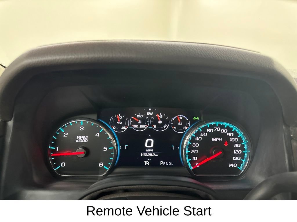 Used 2020 Chevrolet Suburban Premier AWD/4WD image 45