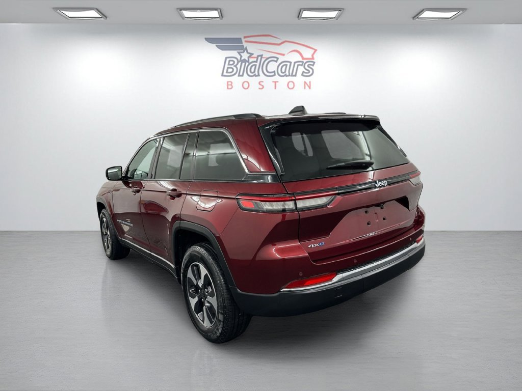 Used 2024 Jeep Grand Cherokee Limited 4xe AWD/4WD image 6