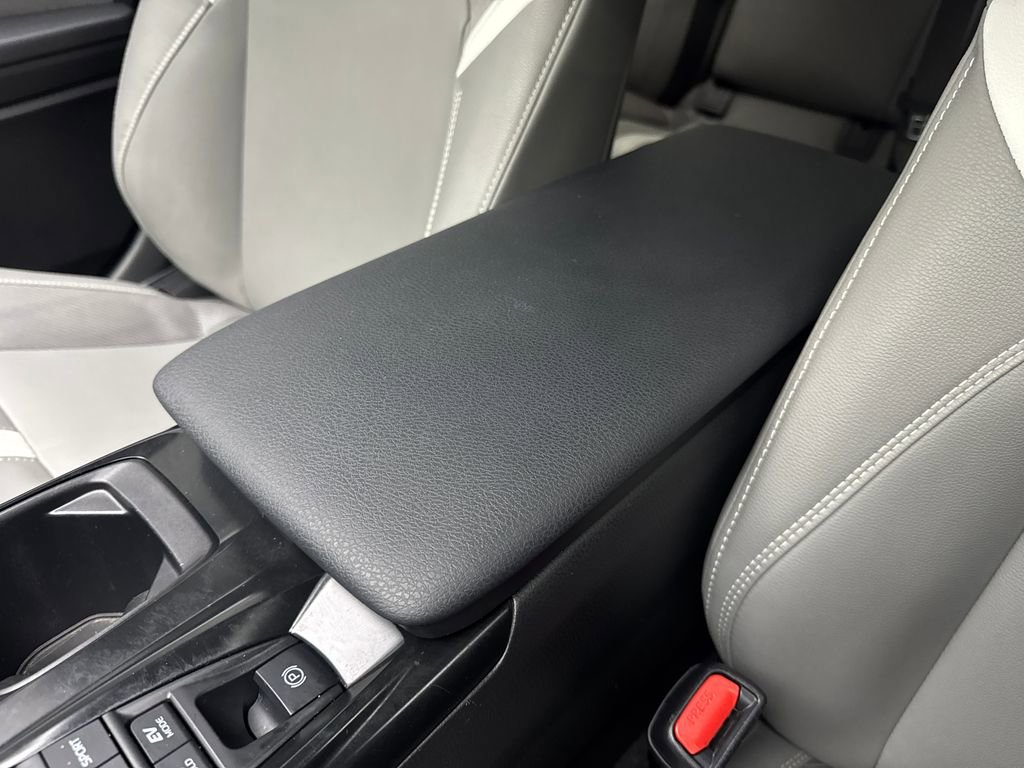 Used 2025 Toyota Camry SE w/ Multimedia Upgrade Package FWD image 71
