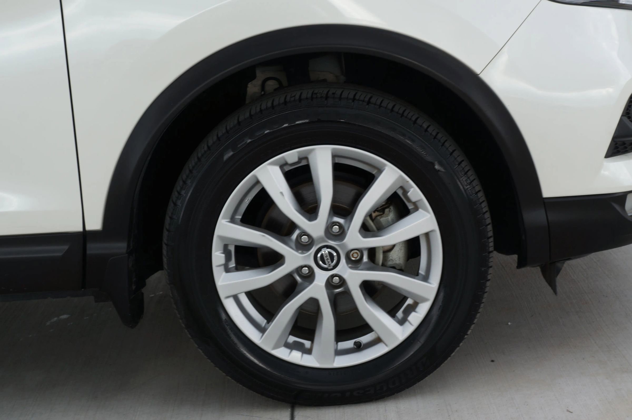 Used 2022 Nissan Rogue Sport SV w/ Technology Package image 22