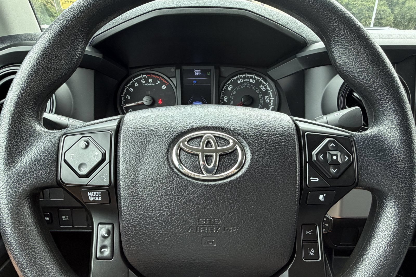 Used 2021 Toyota Tacoma SR RWD image 27