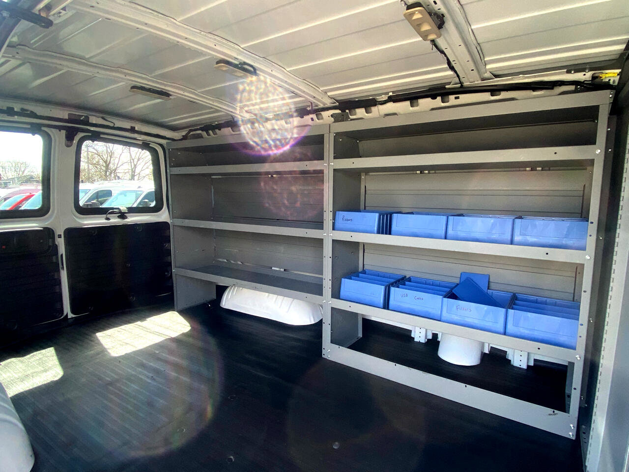 Used 2021 Chevrolet Express 2500 w/ Driver Convenience Package image 7