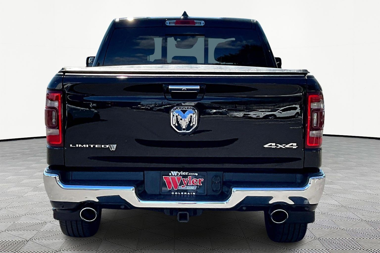 Used 2019 RAM 1500 Limited image 5