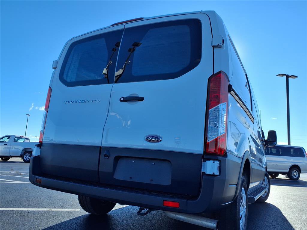 Used 2024 Ford Transit 250 Low Roof w/ Exterior Upgrade Package image 28