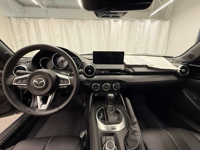 Used 2026 MAZDA MX-5 Miata RF Grand Touring RWD image 19