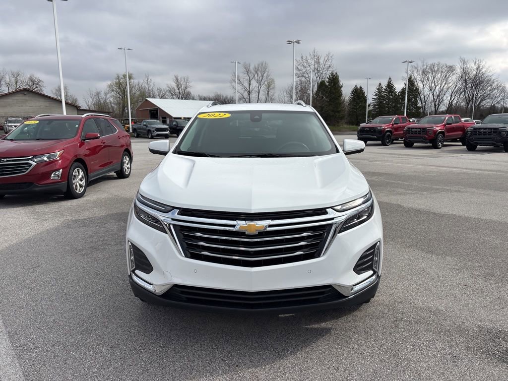 Used 2022 Chevrolet Equinox Premier AWD/4WD image 2