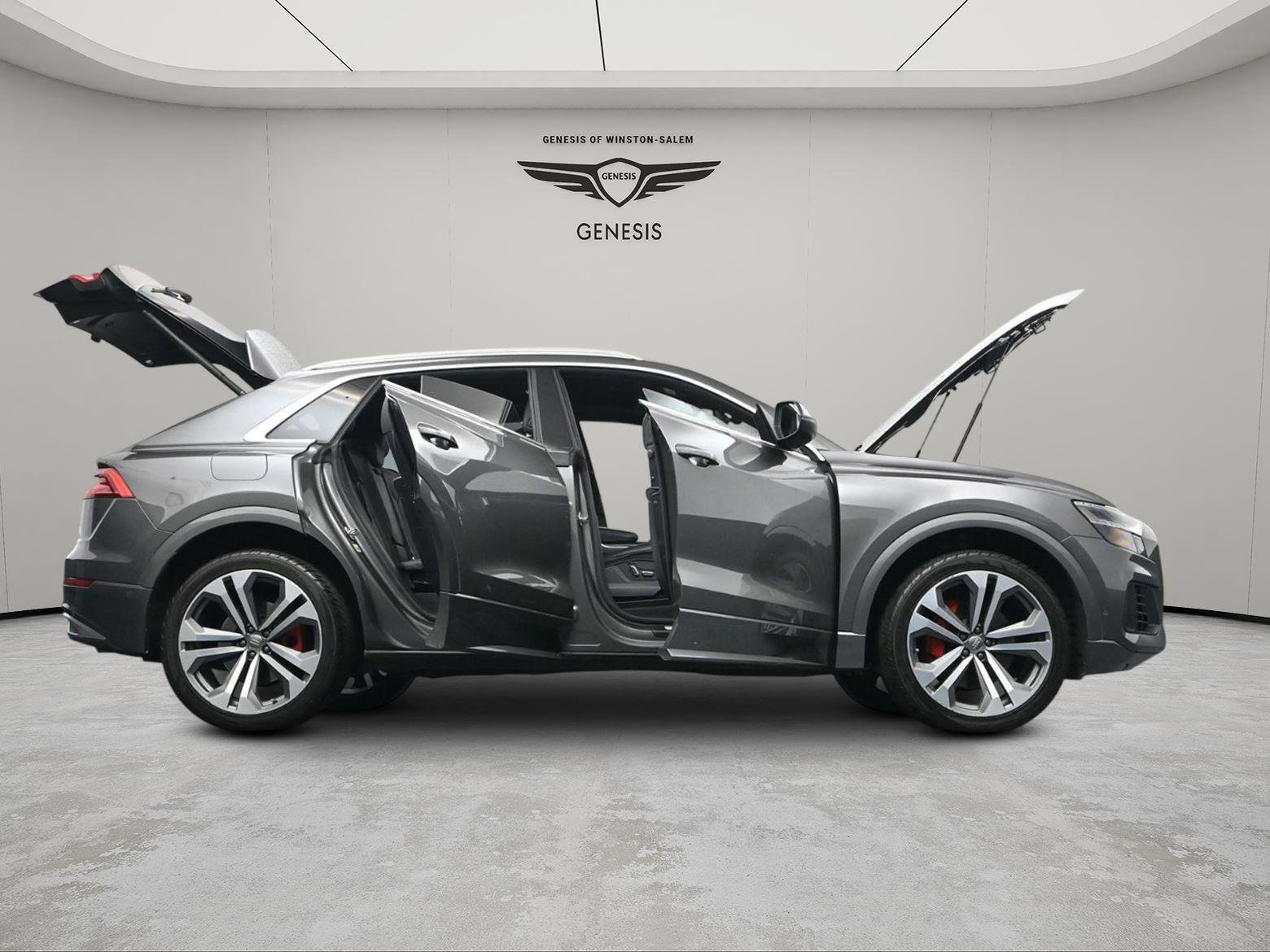 Used 2019 Audi Q8 Prestige w/ Luxury Package image 21