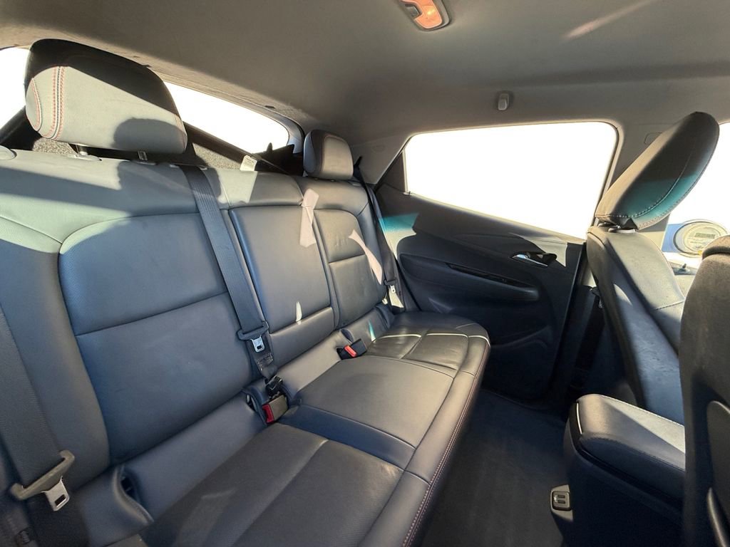 Used 2018 Chevrolet Bolt Premier w/ Driver Confidence II Package image 18