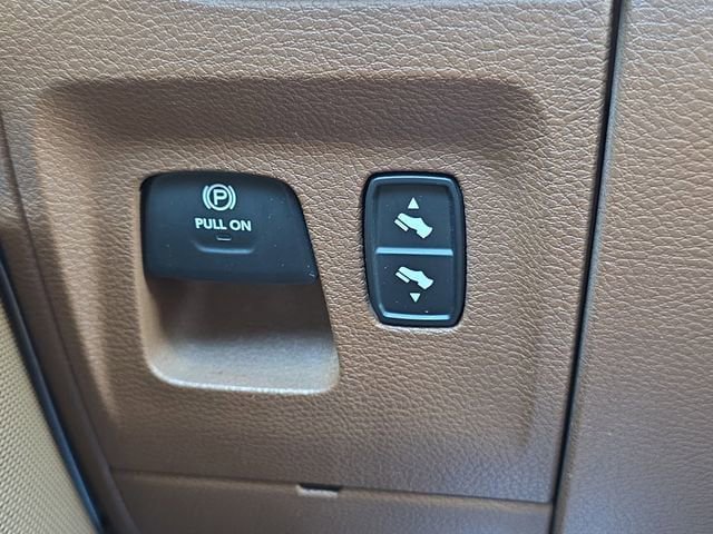 Used 2019 RAM 1500 Laramie AWD/4WD image 27