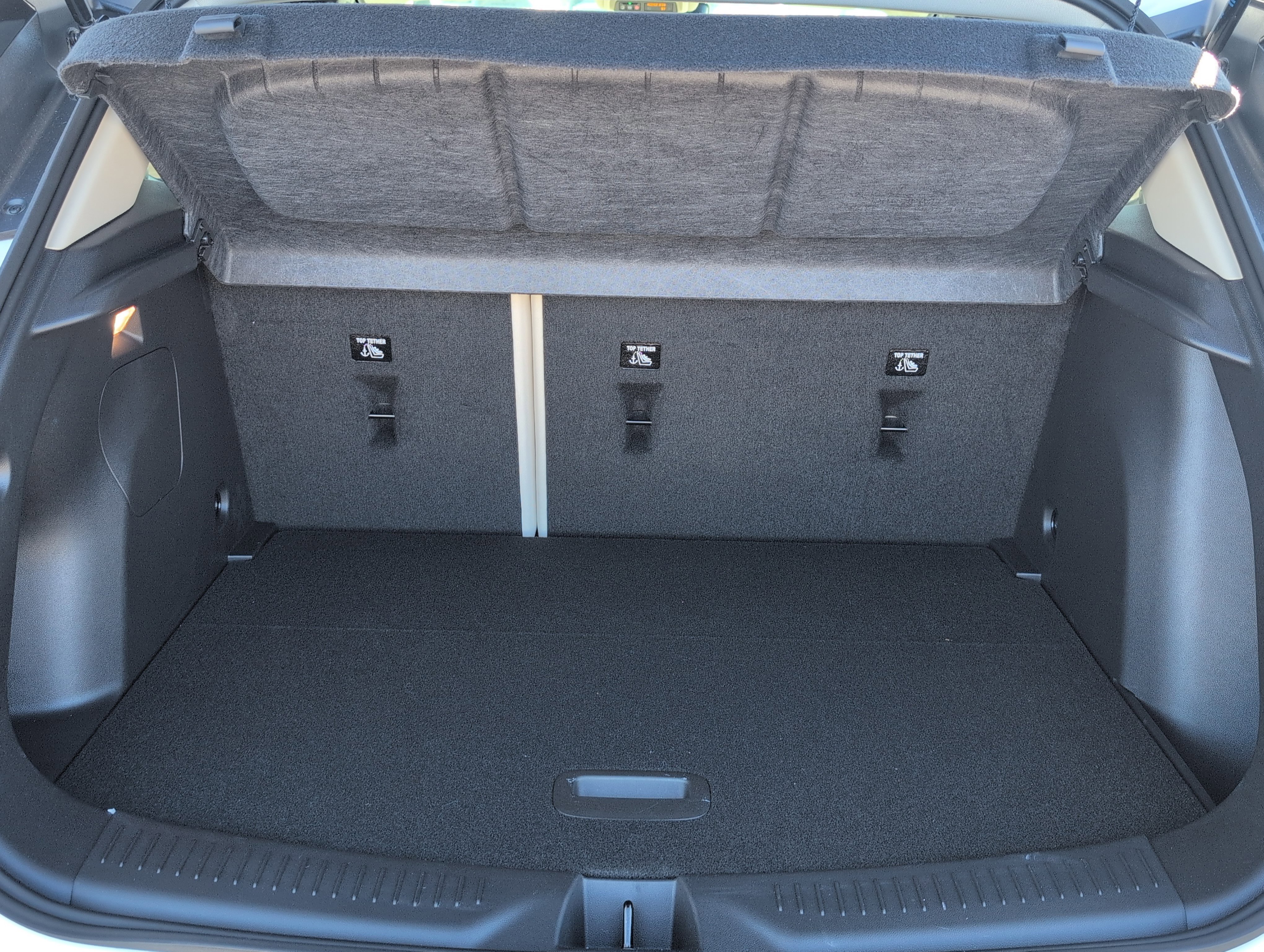 Certified 2025 Buick Encore GX Sport Touring image 5