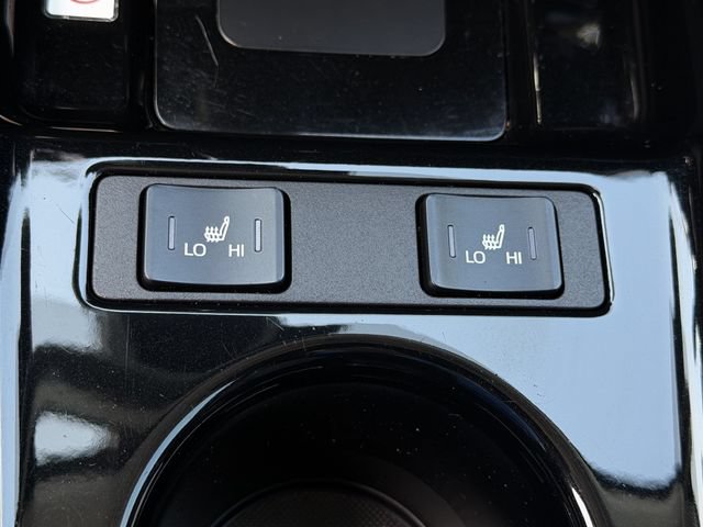 Used 2019 Toyota Prius Limited FWD image 20