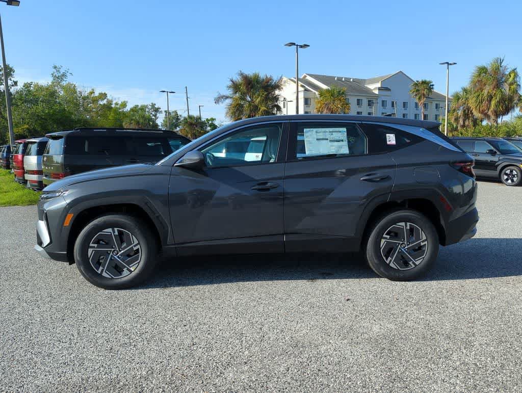 New 2026 Hyundai Tucson Blue SE AWD/4WD image 3