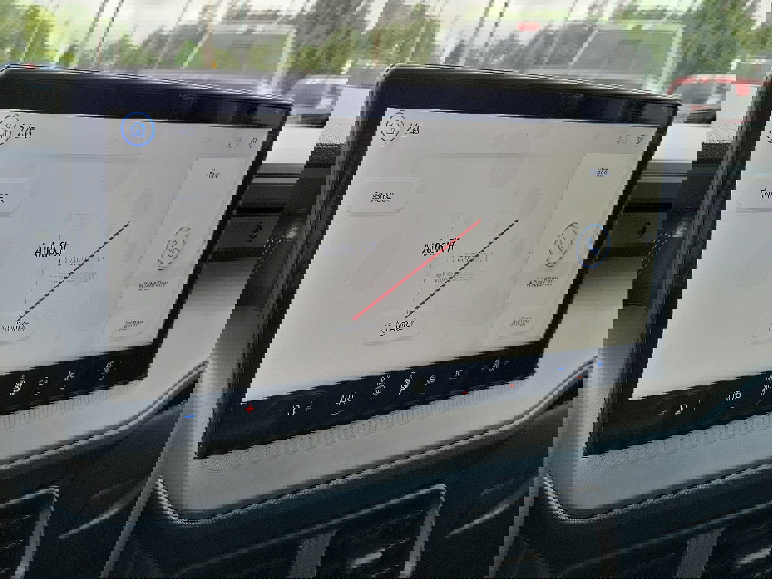 New 2025 Ford Maverick XL image 29